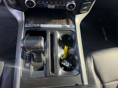 Used 2022 Ford F150 Lariat AWD/4WD image 41