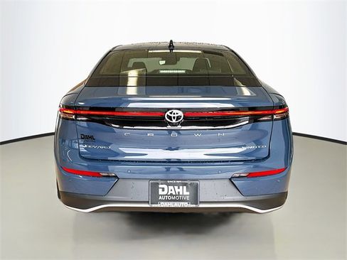 New 2026 Toyota Crown Limited image 4