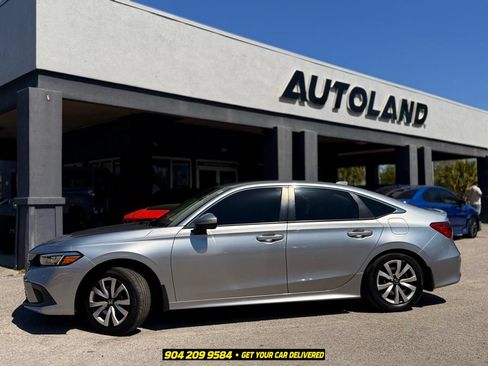 Used 2023 Honda Civic LX image 4