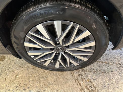 Used 2025 Nissan Altima 2.5 SV image 29