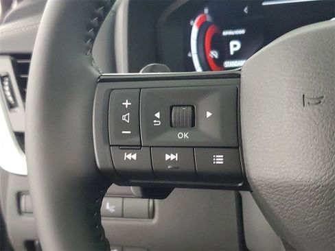 New 2025 Nissan Rogue Platinum w/ Tech Package image 24