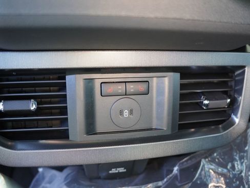 New 2026 Ford F250 Platinum image 16