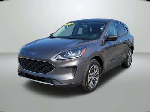 Used 2022 Ford Escape SE AWD/4WD image 3