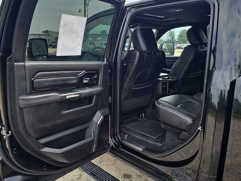 Used 2024 RAM 2500 Limited AWD/4WD image 12