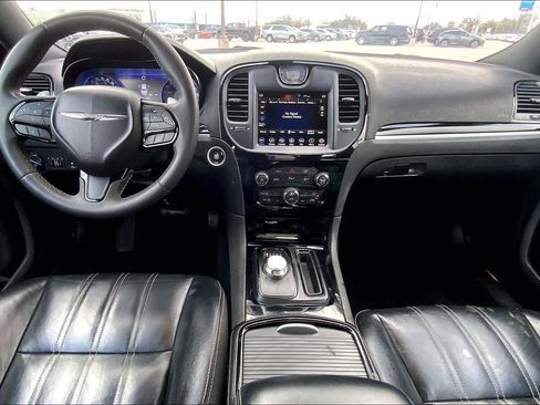 Used 2023 Chrysler 300 S image 16