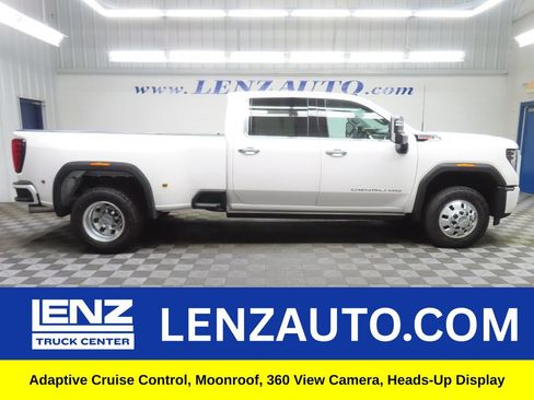 Used 2024 GMC Sierra 3500 Denali w/ Denali Reserve Package AWD/4WD image 1