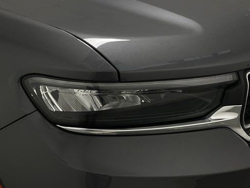 Used 2024 Jeep Grand Cherokee Laredo X w/ Trailer Tow Package image 13