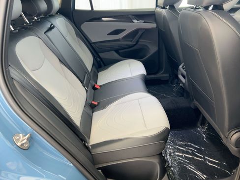 New 2026 Volkswagen Tiguan SE R-Line image 32