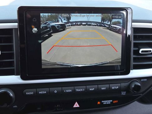 New 2025 Hyundai Venue Limited image 26