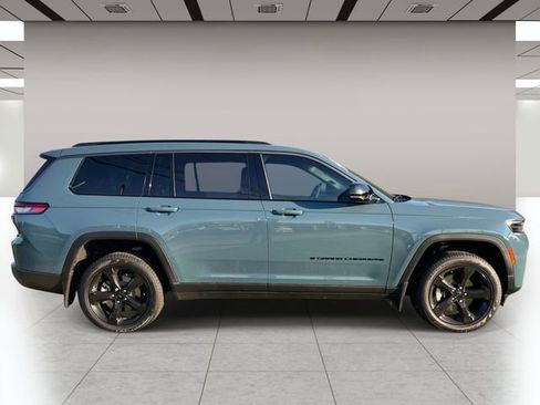 New 2026 Jeep Grand Cherokee L Limited w/ Limited Altitude Package image 2