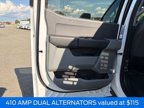 Used 2024 Ford F550 4x4 Crew Cab Super Duty image 16