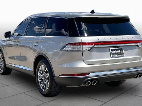 Used 2023 Lincoln Aviator 2WD image 12