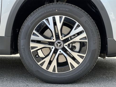 Certified 2026 Mercedes-Benz GLA 250 4MATIC image 10