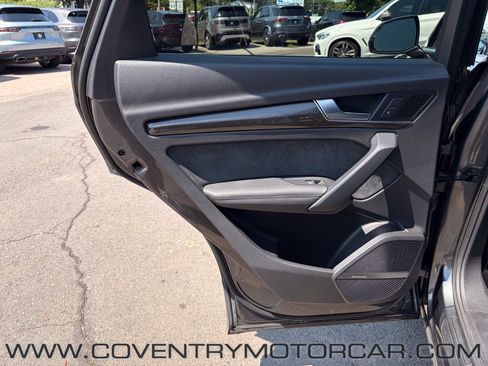 Used 2018 Audi SQ5 Prestige w/ Prestige Package AWD/4WD image 40