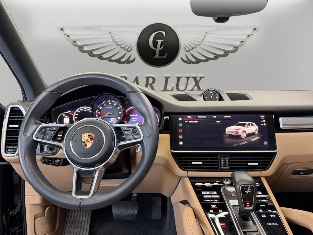 Used 2023 Porsche Cayenne Platinum Edition AWD/4WD image 10