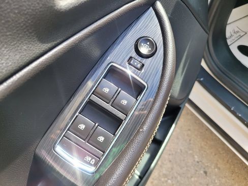 Used 2016 Chevrolet Impala LT w/ Convenience Package FWD image 18