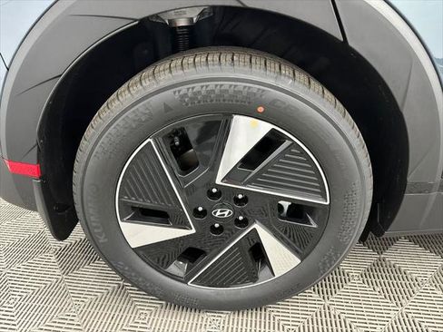 New 2026 Hyundai Ioniq 5 SEL image 18