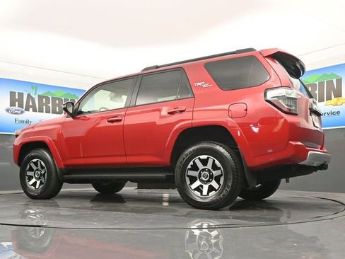 Used 2024 Toyota 4Runner TRD Off-Road Premium image 20