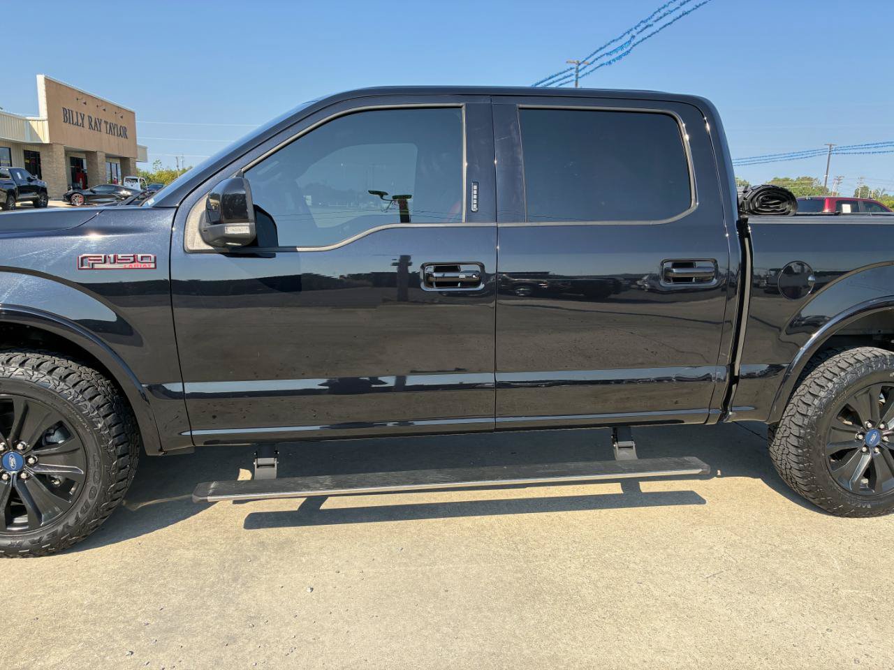 Used 2019 Ford F150 Lariat w/ Equipment Group 502A Luxury AWD/4WD image 8