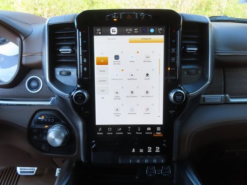 Used 2023 RAM 1500 Limited image 5