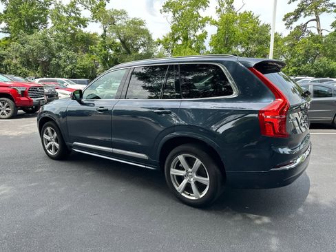 Used 2024 Volvo XC90 B5 Core w/ Protection Package AWD/4WD image 15