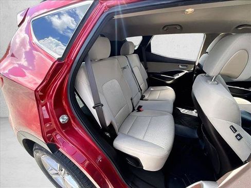 Used 2017 Hyundai Santa Fe Sport FWD image 28