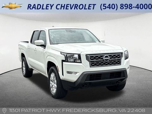 Used 2024 Nissan Frontier SV w/ SV Convenience Package image 7