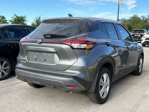 Used 2025 Nissan Kicks Play S image 4