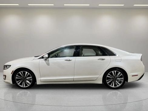 Used 2017 Lincoln MKZ Select w/ Select Plus Package AWD/4WD image 17