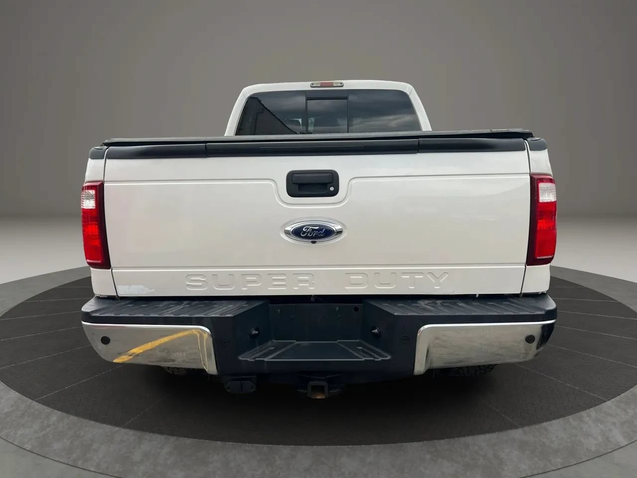 Used 2016 Ford F250 Lariat w/ Lariat Ultimate Package AWD/4WD image 4