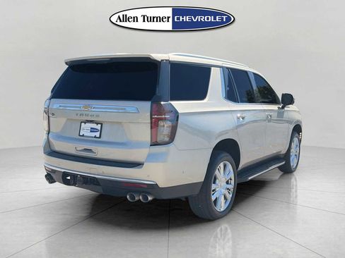 Used 2023 Chevrolet Tahoe High Country w/ Advanced Technology Package image 4