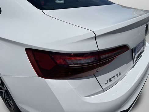 Used 2024 Volkswagen Jetta Sport FWD image 14
