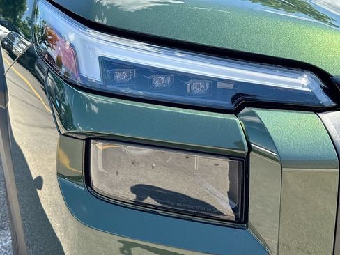 New 2026 Subaru Outback Limited AWD/4WD image 39