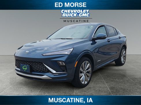 Used 2024 Buick Envista Avenir FWD image 1