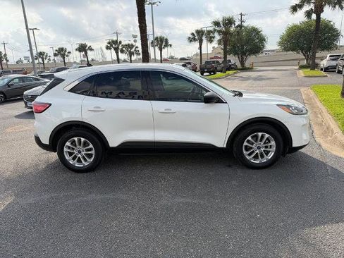 Certified 2022 Ford Escape SE w/ Convenience Package FWD image 7