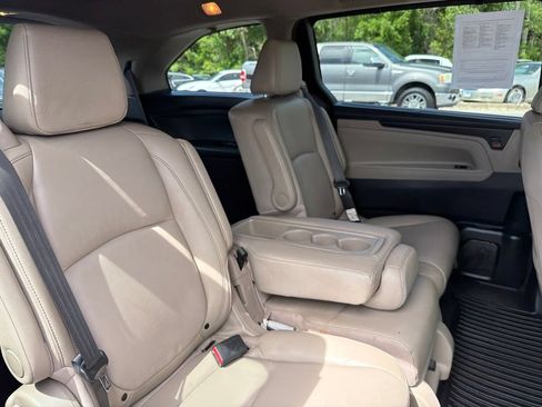 Used 2022 Honda Odyssey EX-L image 13