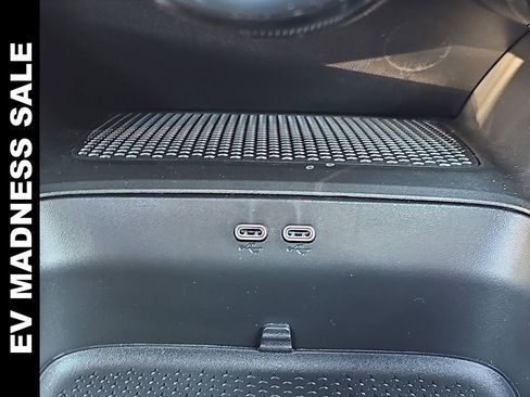 New 2025 Chevrolet Blazer EV LT w/ Midnight/Sport Edition image 25