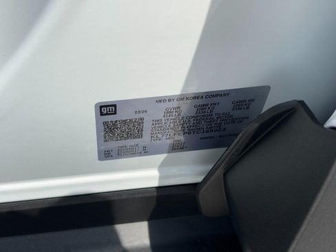 Used 2026 Chevrolet Trax LS w/ Driver Confidence Package FWD image 24