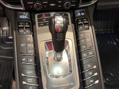 Used 2014 Porsche Panamera 4S Executive AWD/4WD image 21