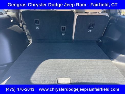 Used 2023 Jeep Grand Cherokee Limited AWD/4WD image 25