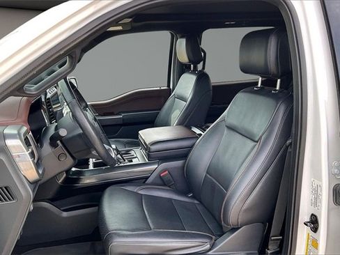 Used 2022 Ford F150 Lariat w/ Equipment Group 502A High image 24