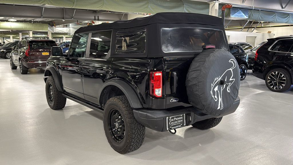Used 2022 Ford Bronco Black Diamond AWD/4WD image 4