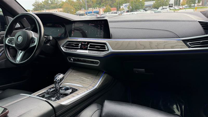 Used 2019 BMW X7 xDrive50i w/ Dynamic Handling Package AWD/4WD image 37