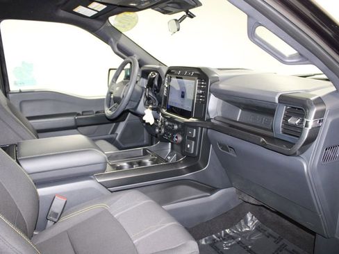 Used 2024 Ford F150 STX image 29