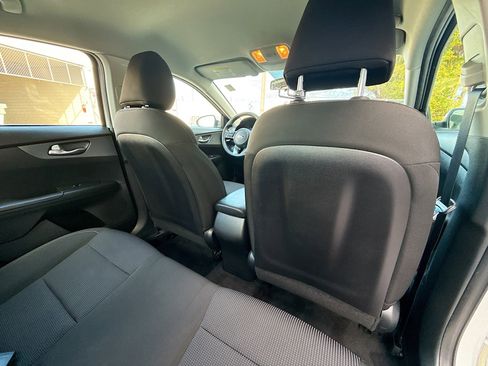 Used 2021 Kia Forte LXS image 26