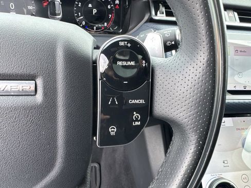 Used 2020 Land Rover Range Rover Velar R-Dynamic S image 30