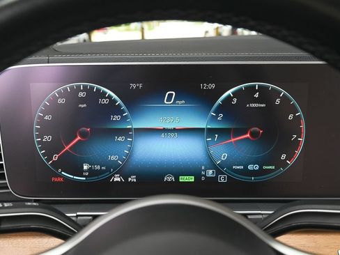 Used 2021 Mercedes-Benz GLS 450 4MATIC image 14