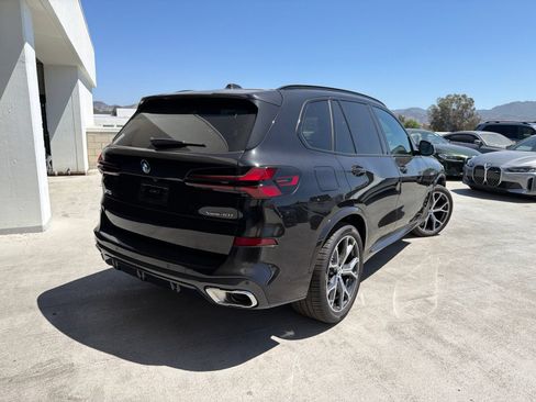 Used 2026 BMW X5 xDrive40i AWD/4WD image 4