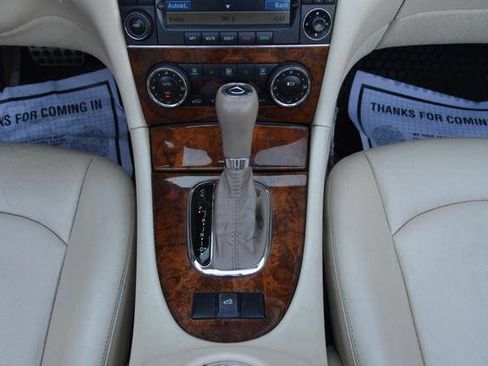 Used 2008 Mercedes-Benz CLK 350 Cabriolet image 28