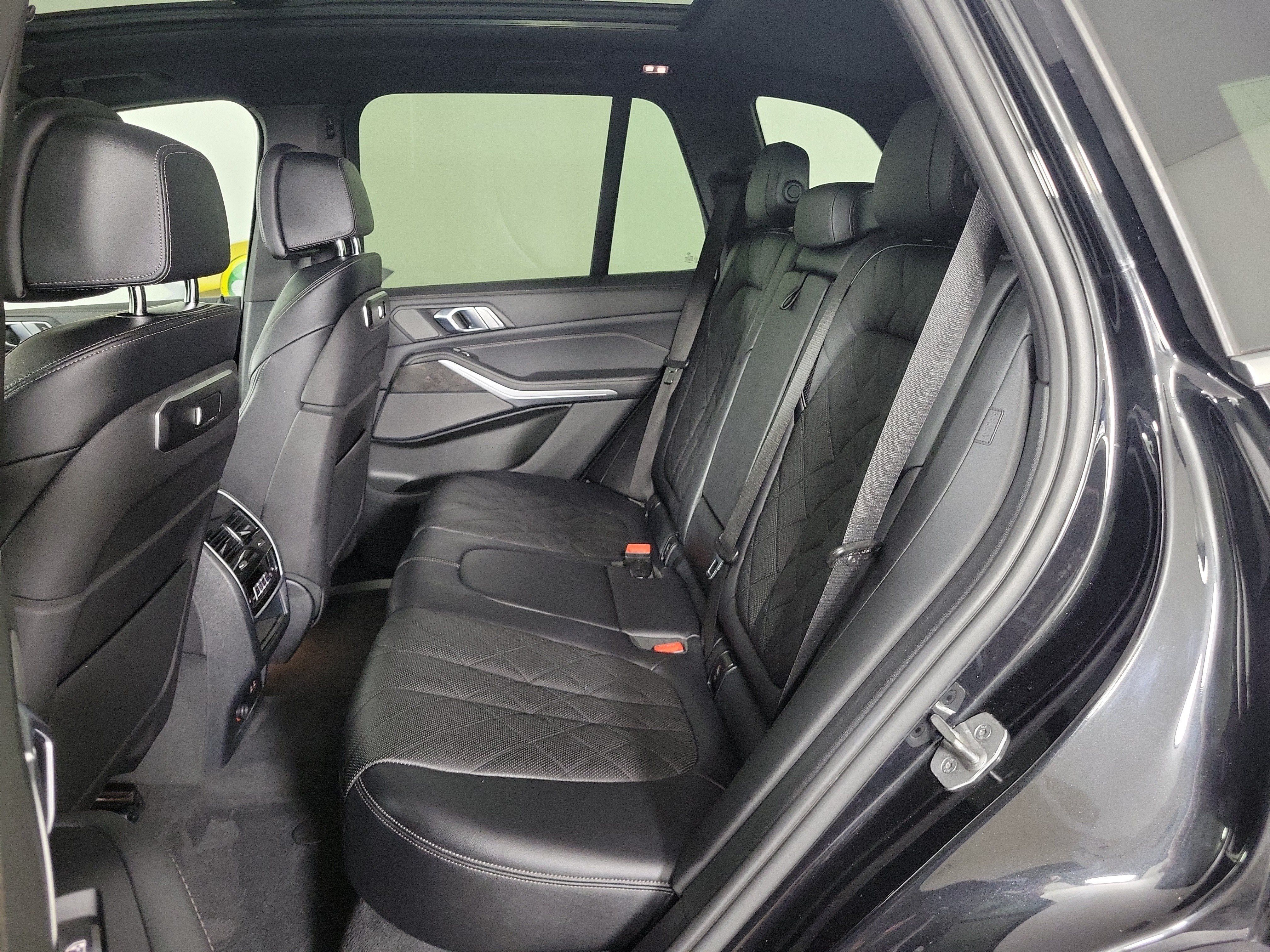 Certified 2024 BMW X5 xDrive50e w/ Climate Comfort Package AWD/4WD image 10